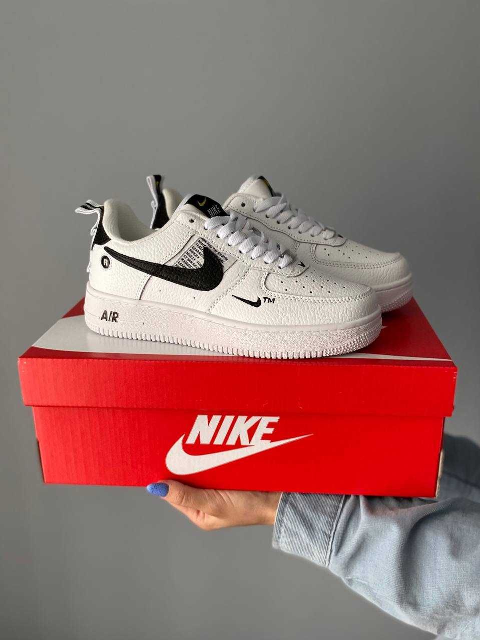 Nike Air Force 1 07 Low LV8 White