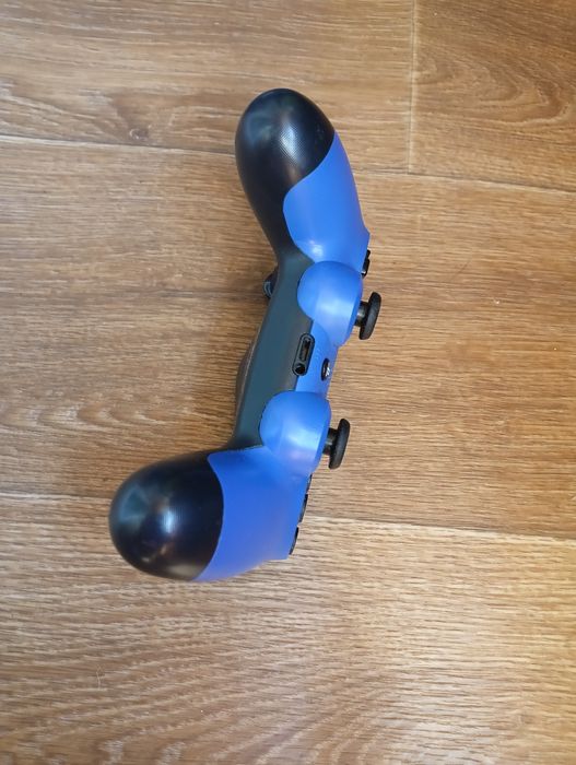 Оригинальный беспроводной геймпад Sony PlayStation/PC DualShock 4.