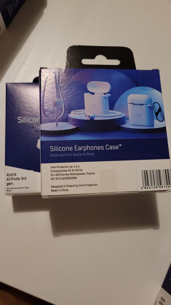 Etui na słuchawki 3MK silicone Airpods case 3rd gen. Białe
