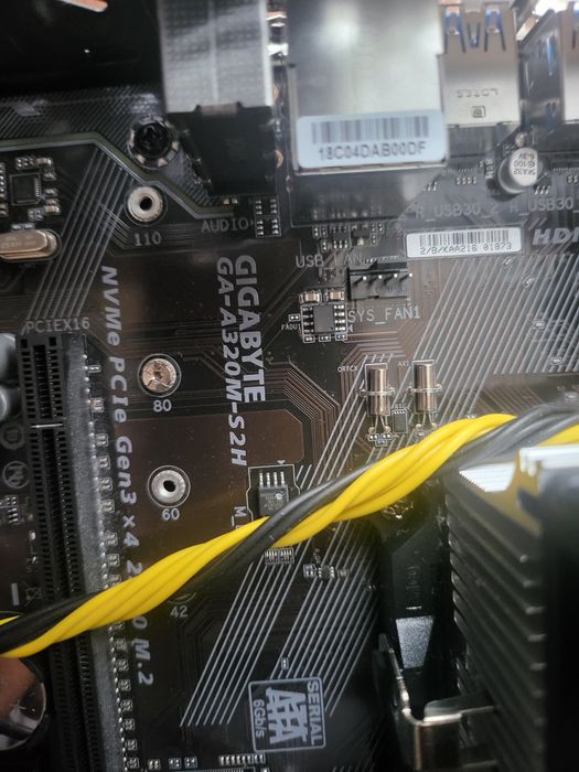 Plyta główna Procesor AMD Ryzen 5 Pro 3350G ram 8gb dysk ssd