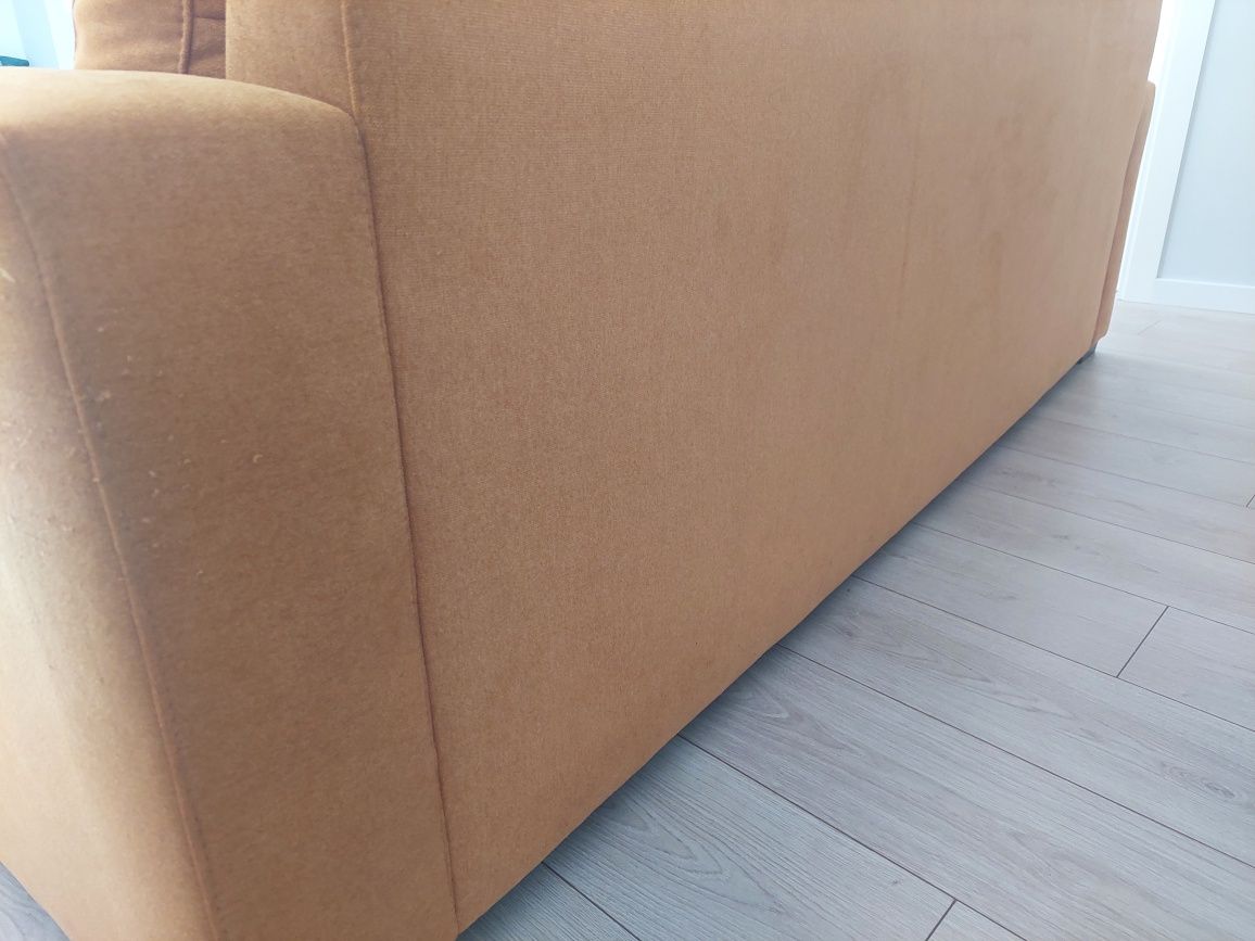 Baixa de preço - Sofá de 3lugares com chaise longue como novo