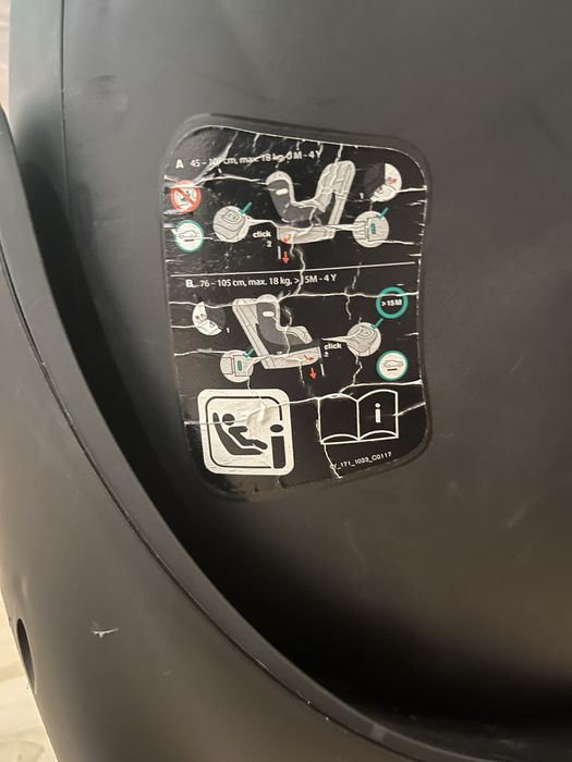 Fotelik samochodowy gb Vaya i-Size 0-18 kg 40-105 obrotowy, ISOFIX