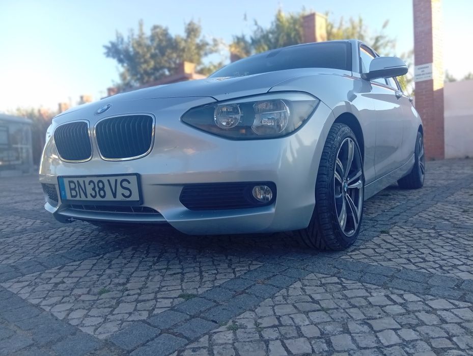 BMW 116 d caixa automática ano 2014 gasóleo