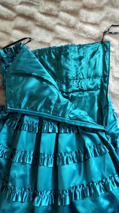 Нарядне платтячко в ідеальному стані 44 р.