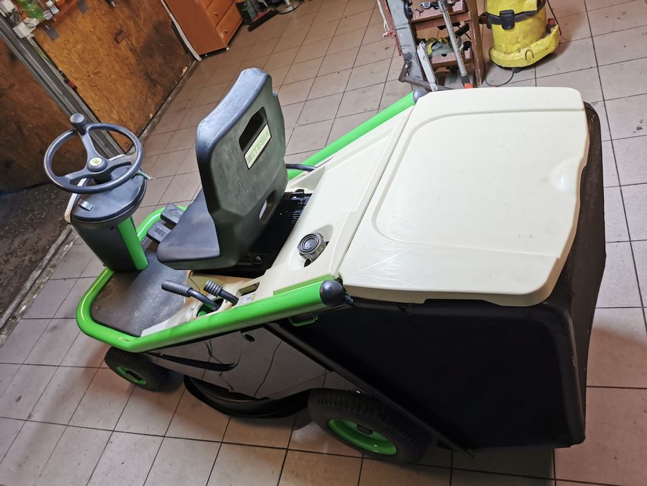 Etesia BAHIA New Mod MBHE2 15,5 HP Briggs Kosz STAN Traktorek Kosiarka