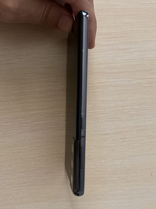 Продам телефон Samsung S21 256Gb