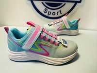 Skechers Girls GOrun Accelerate  - 303920L  / LBMT 33  35  sneakersy