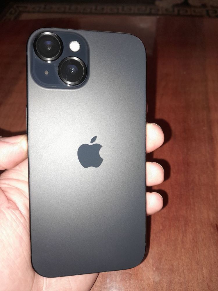 Apple iPhone 15 128GB Black