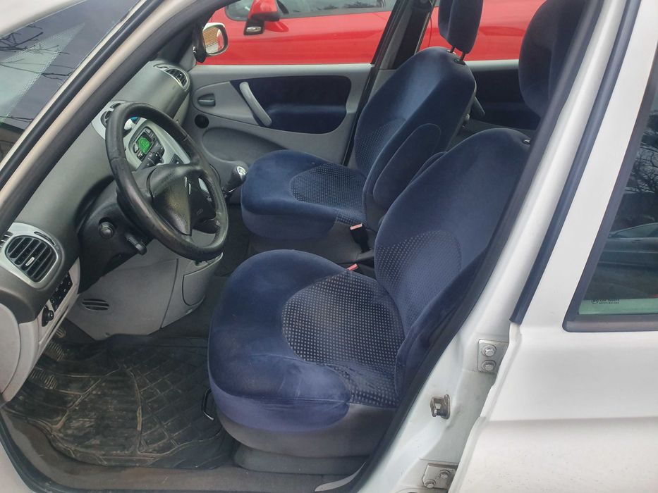 Citroen Xsara Picasoo 2,0HDi 2004r