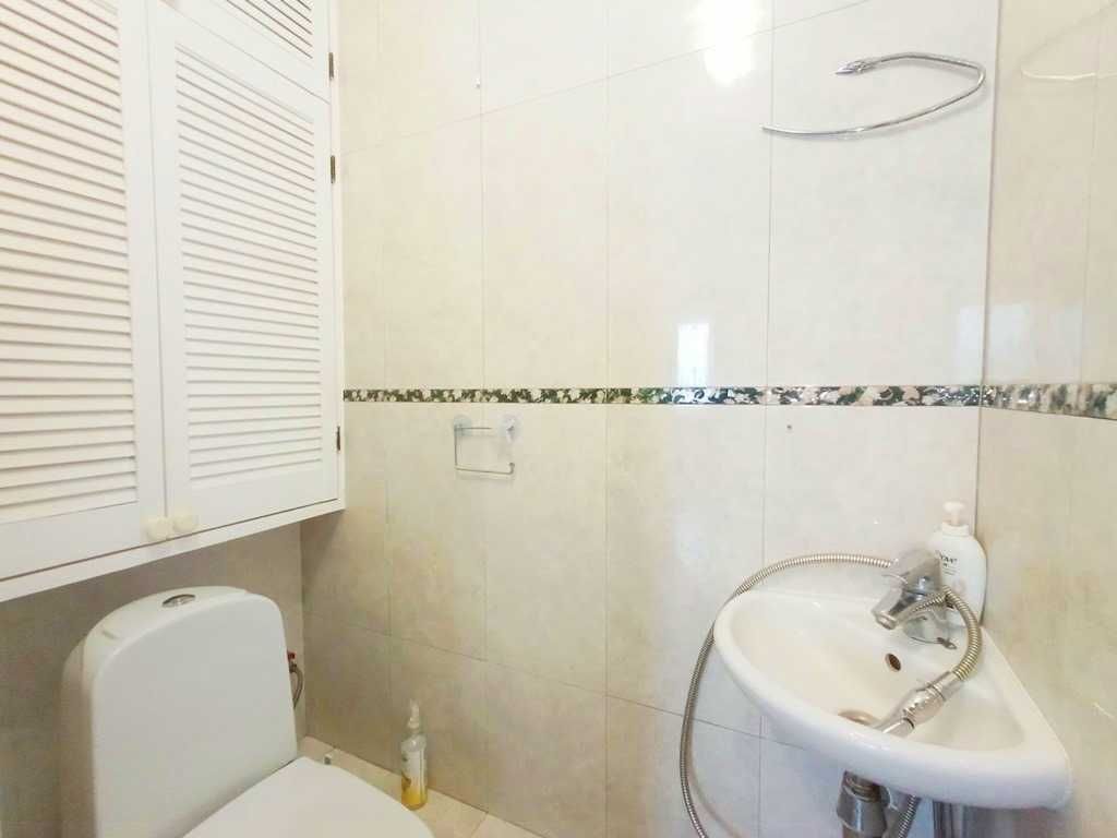 Продам 3к 71м Березняки Дніпровська набер 13 Цегляний Видовий Будинок