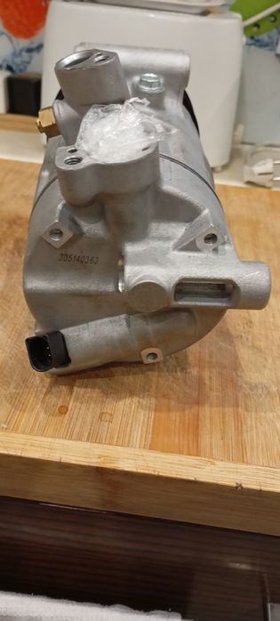 Kompresor klimatyzacji vw golf VI 08- NRF 32936