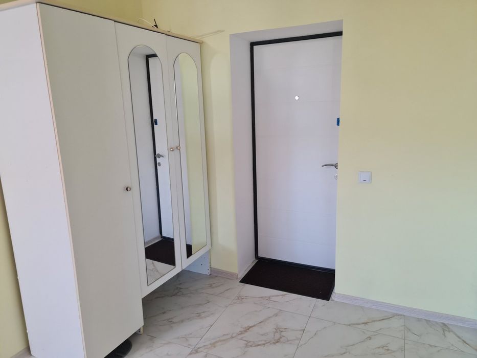 В центре свободна квартира.Квартира 1 комнатная посуточно.