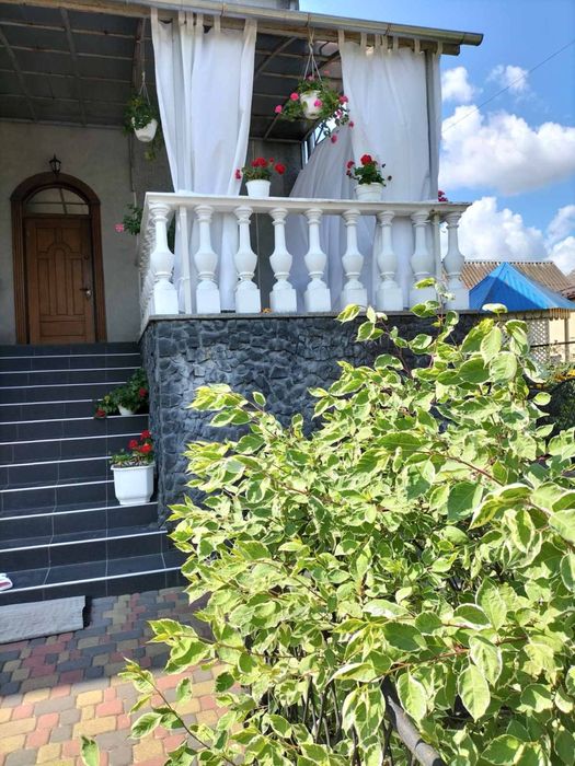 Будинок - дуплекс