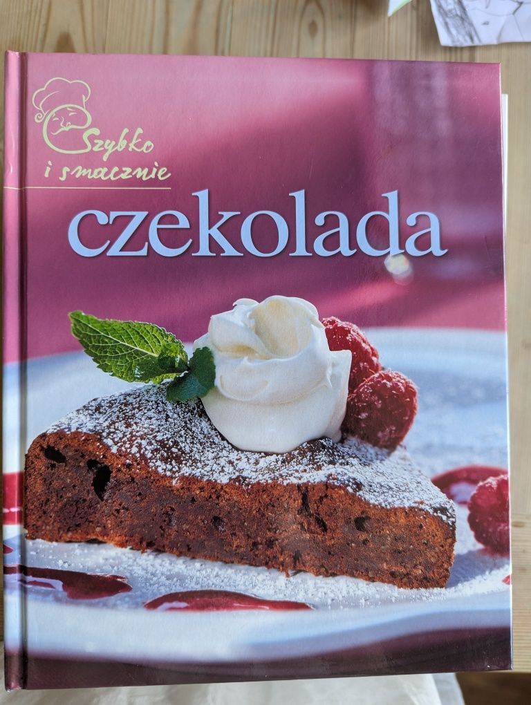 Książki kucharskie Lidl /Biedronka