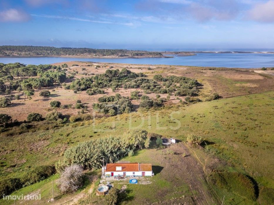 Quinta T2+1 na Lagoa de Santo André, Santiago do Cacém