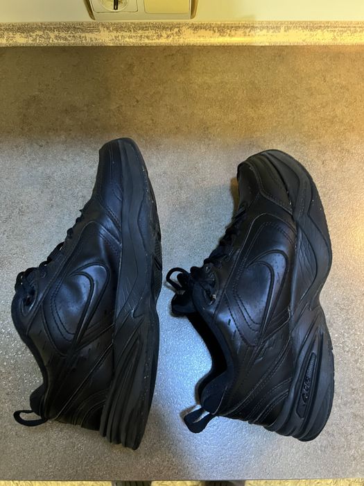 Кросівки Nike Air Monarch