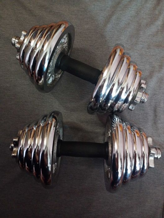 Хромированные гантели, в отличном состоянии, 20 килограмм, разборные