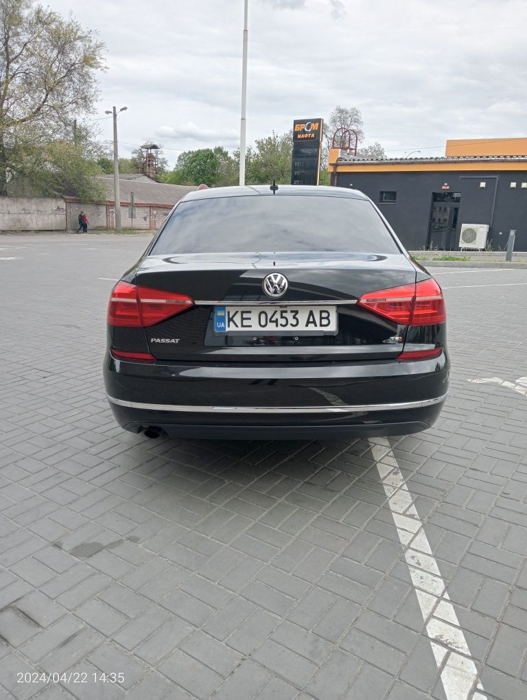 Продам volkswagen b8 2016 год