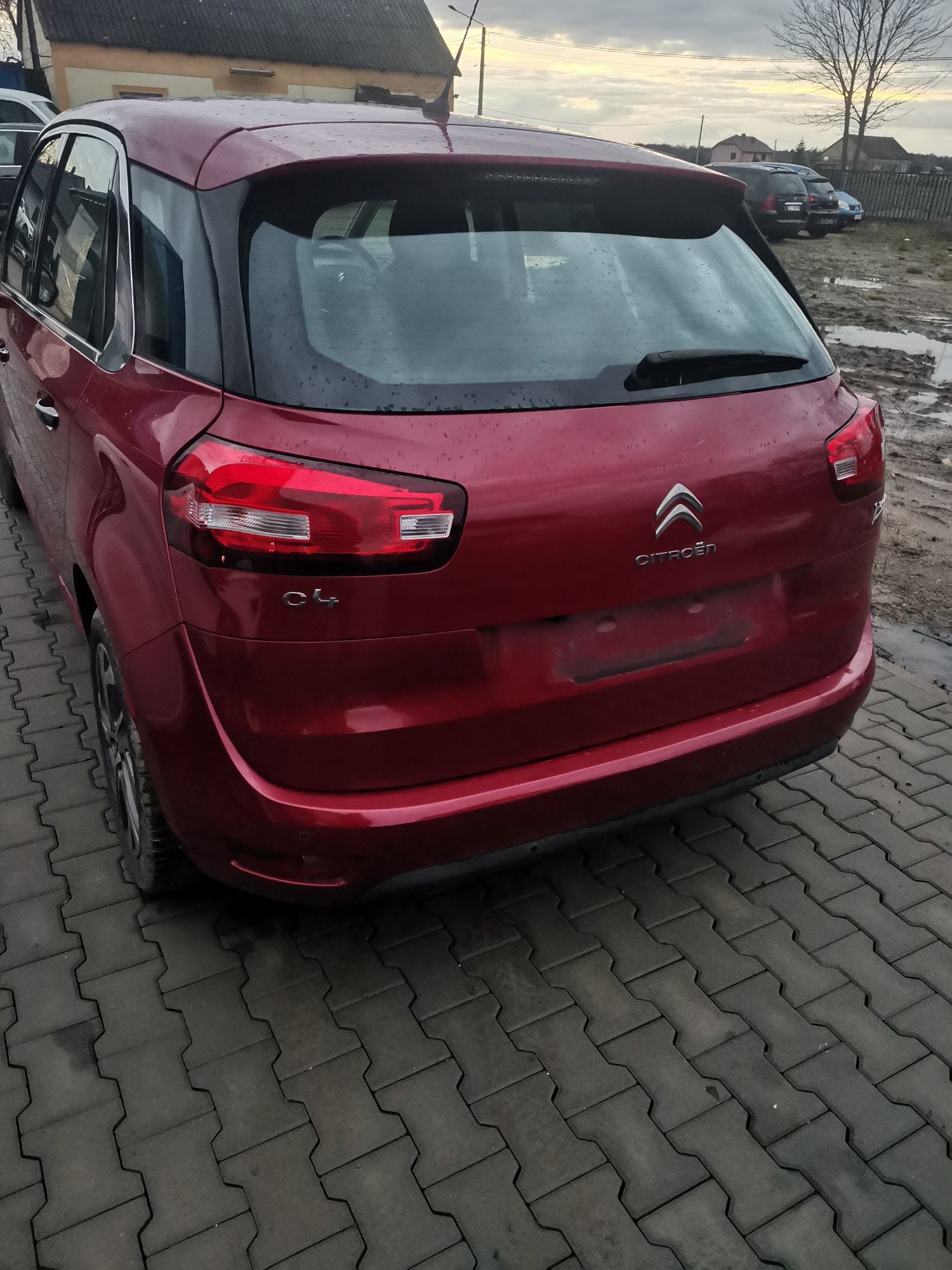 Citroen C4 picasso II 13 przód kompletny etny