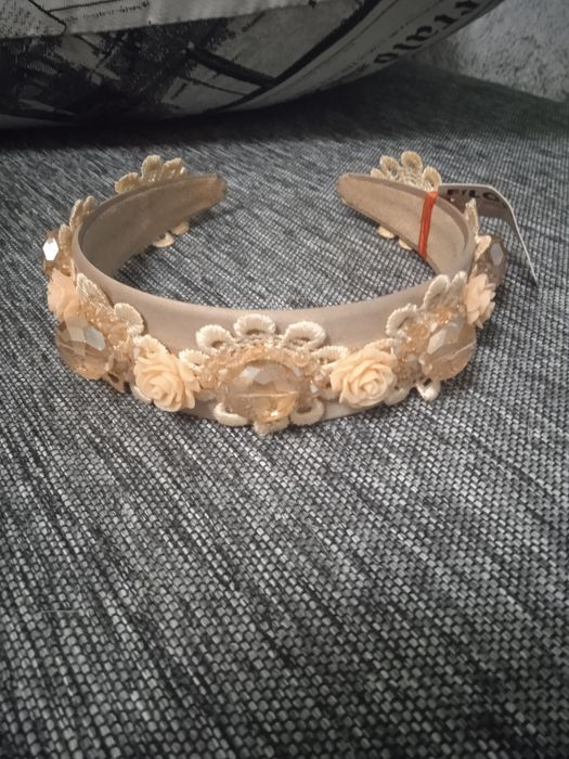 Прикраса для волосся