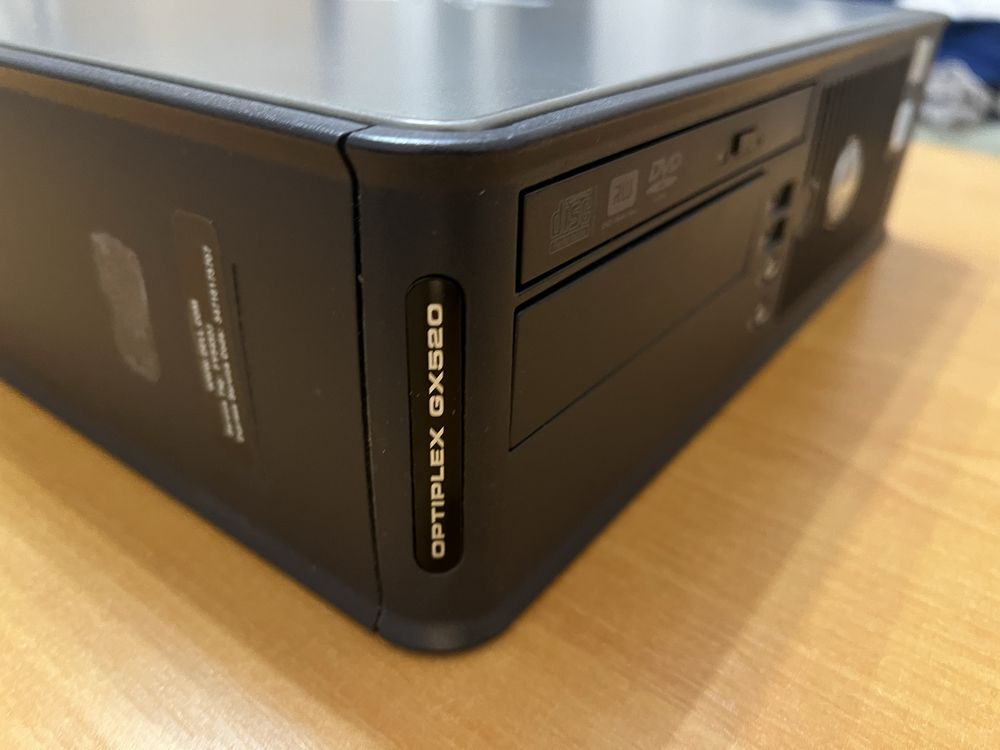 Komputer stacjonarny z Windows XP – retro Dell GX520