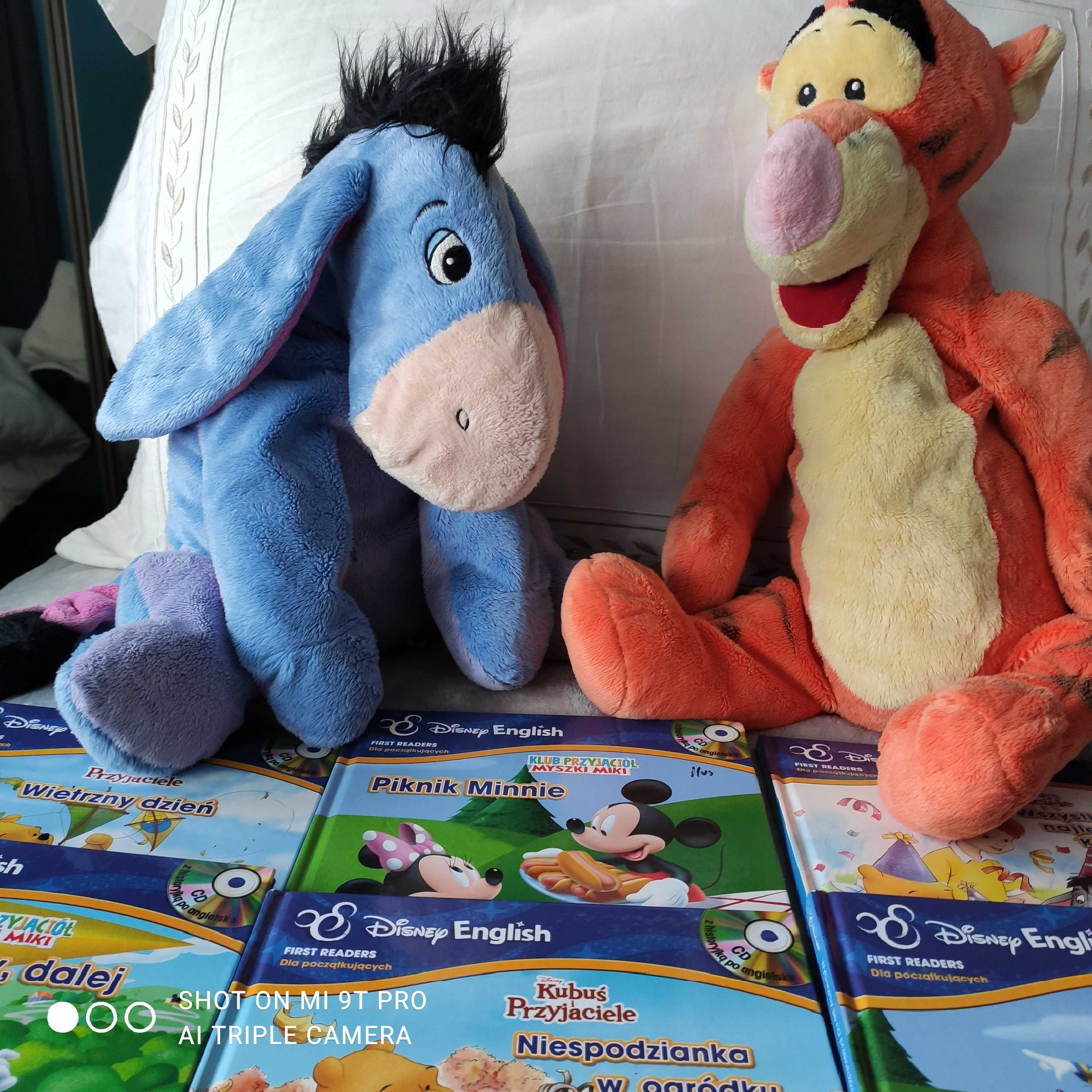 Kolekcja książeczek Disney po angielsku 7szt+CD+2 duże maskotki+naklej