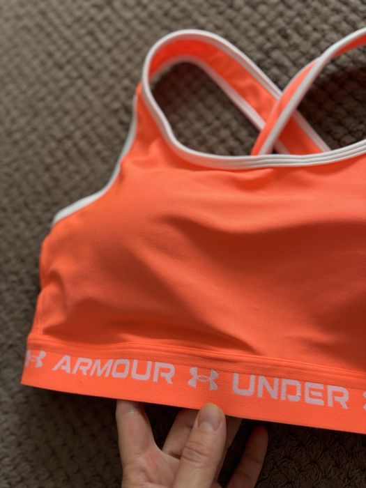 Спортивний топ Under armour
