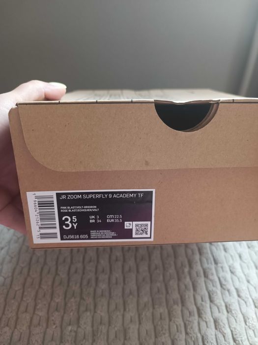 Сороканіжки Nike  jr zoom superfly 9 academy tf 35.5 розмір.