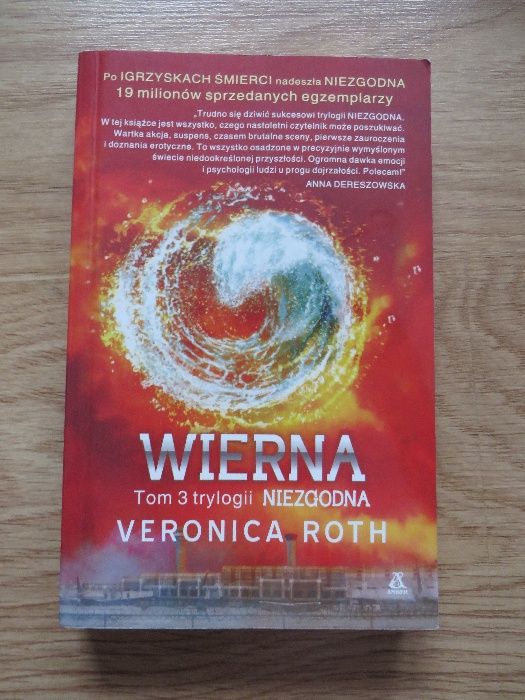 Wierna - Veronica Roth (3 tom)