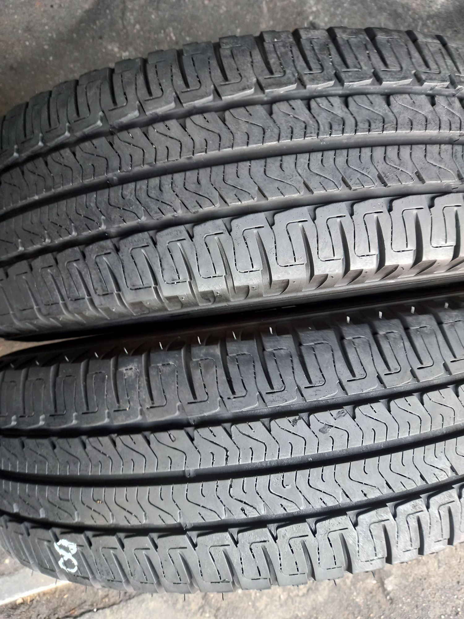 Opony używane  225/75/16c michelin 2x5.5  mm