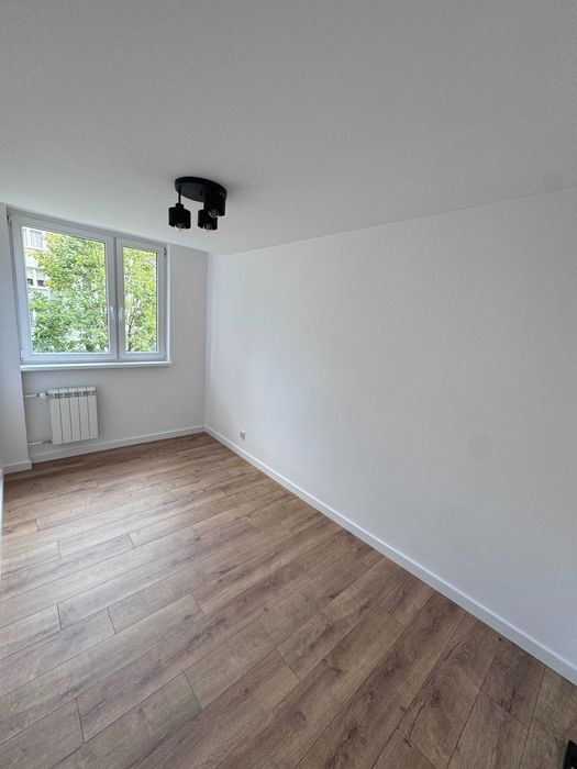Andrychów Lenartowicza 3 pokoje 47m2 balkon bezposrednio