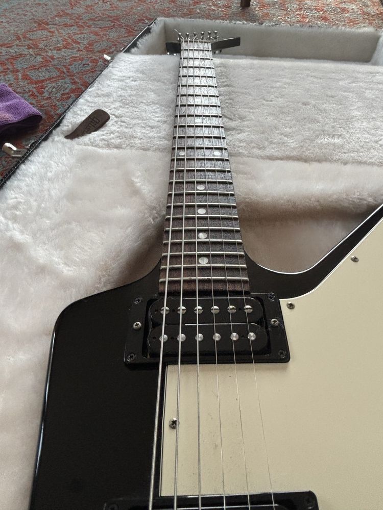 Gibson explorer 2009