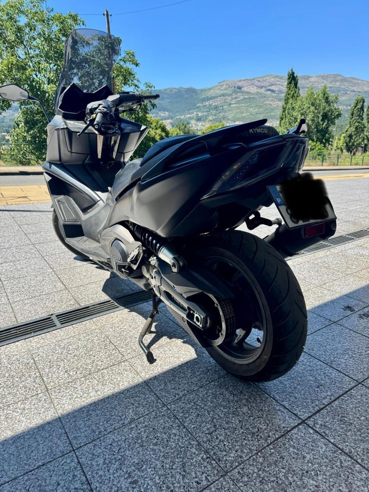 Kymco AK 550 Super Touring
