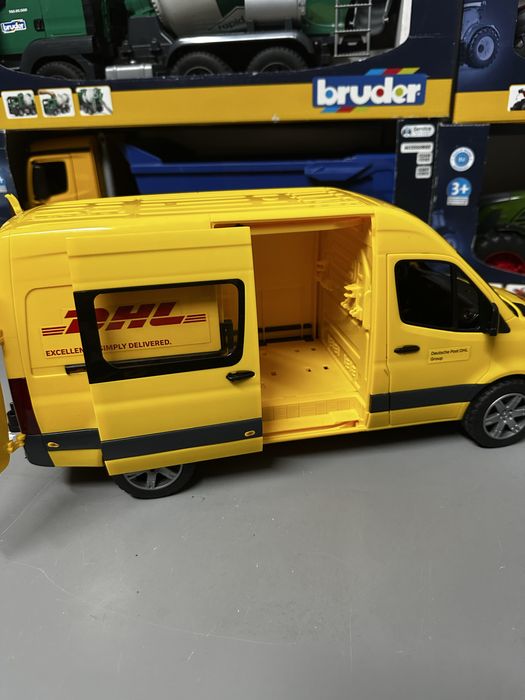 Bruder - Mercedes Sprinter DHL