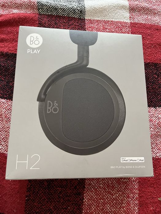 Наушники Bang & Olufsen