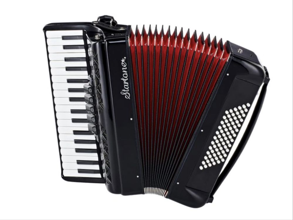 Acordeão Startone 72 preto MKII, como novo