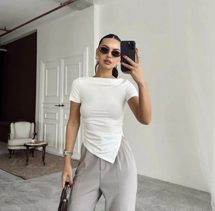 Топ білий з мікродайвінгу