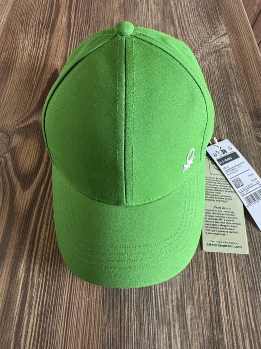 Кепка Benetton для мальчика размер 50