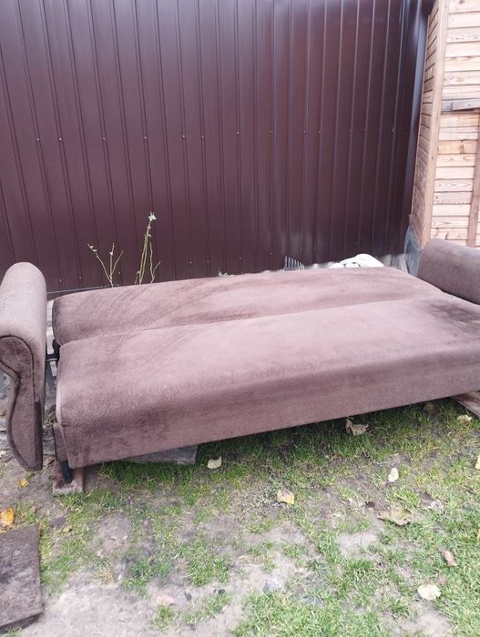 Продам диван, хорошому стані.