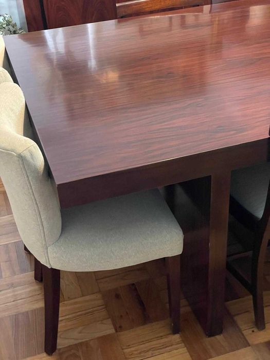 MESA DE JANTAR rectangular em madeira