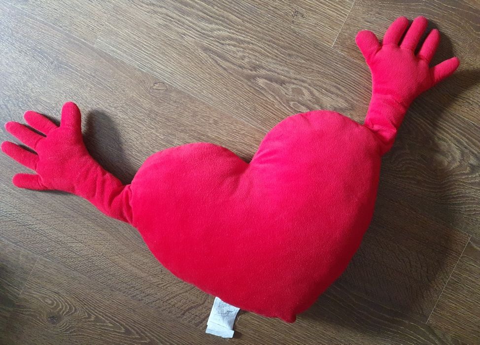 Poduszka serce Ikea Famnig Hjarta