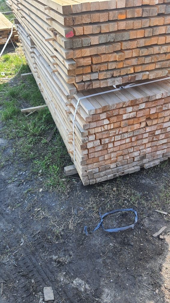 Łaty więźby dach deski szalunkowe