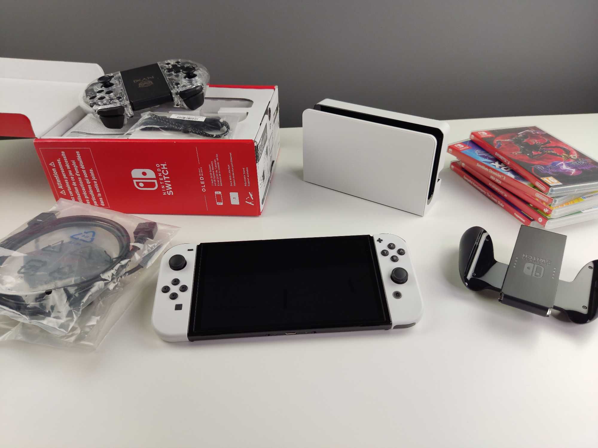 Konsola Nintendo Switch OLED + NYXI Hyperion PAD