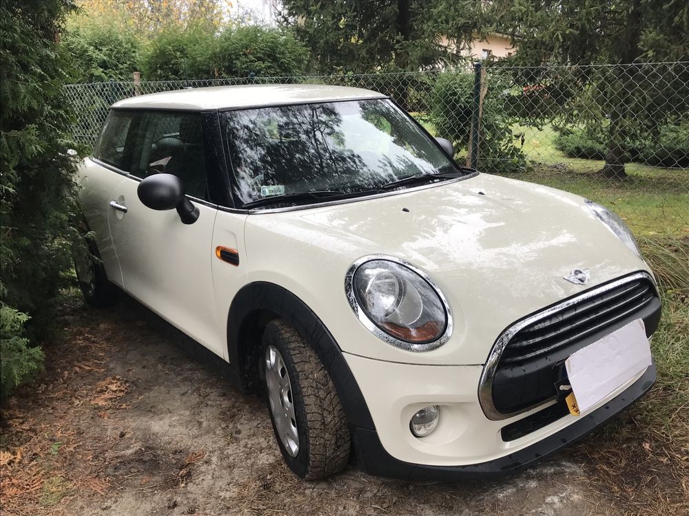Mini One z 2014 roku, waniliowy
