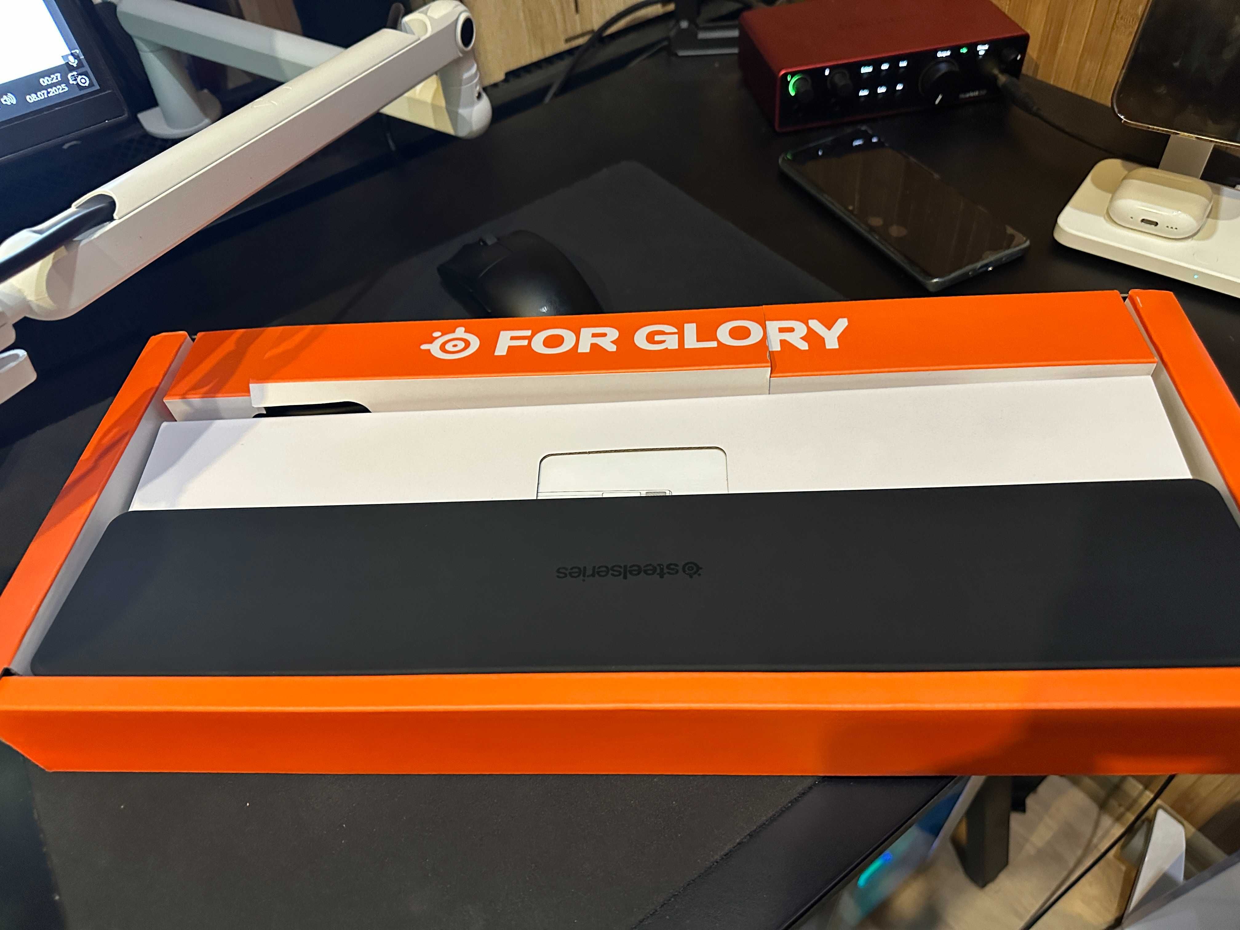 Клавіатура SteelSeries Apex Pro TKL 2023
