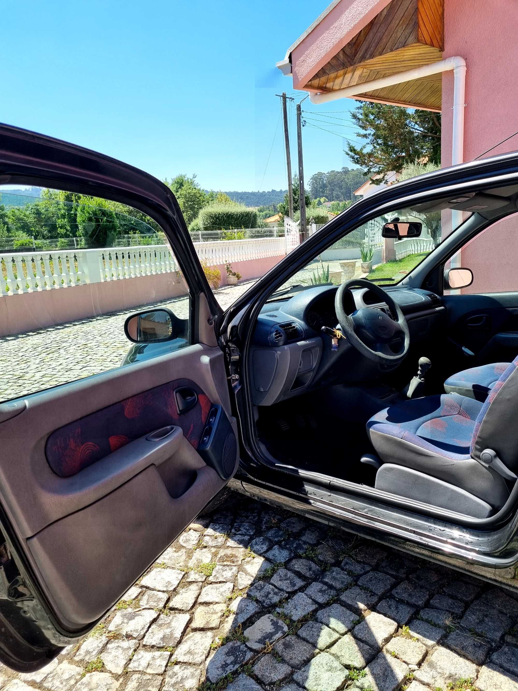 Renault Clio 1.9D