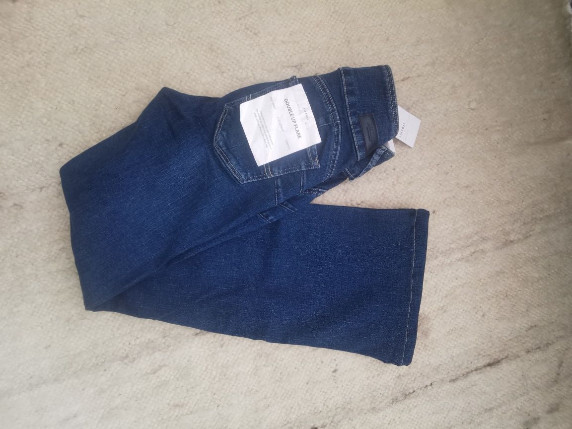 Jeans Tiffosi novas