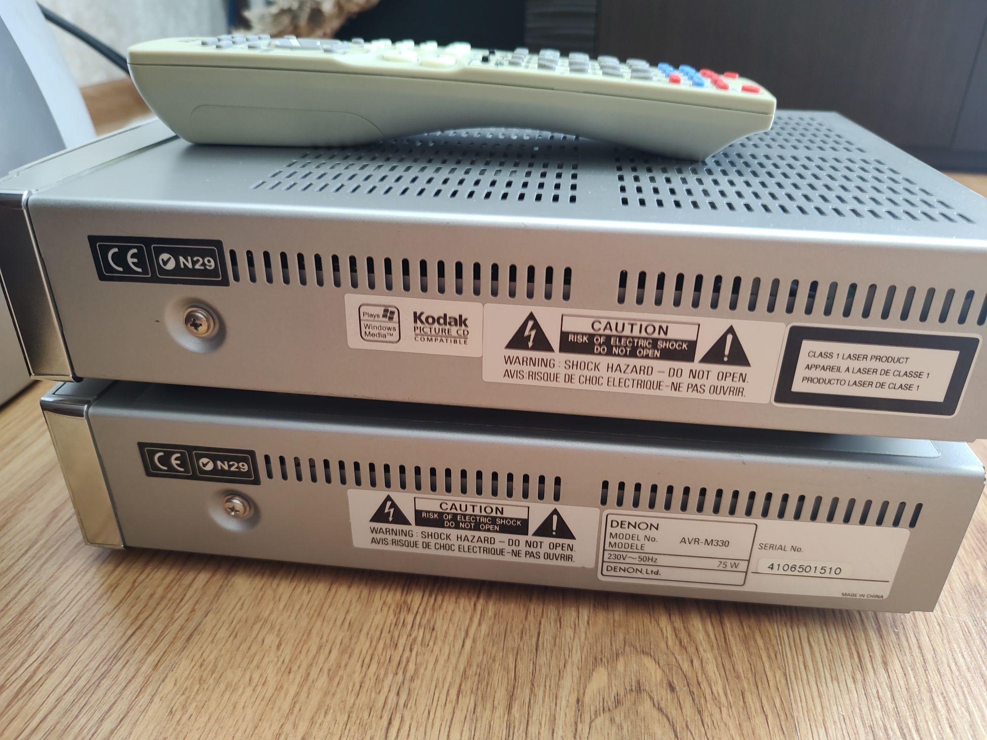 Denon AVR-M330 DTS mini zestaw z subwooferem i głośnikami 5.1