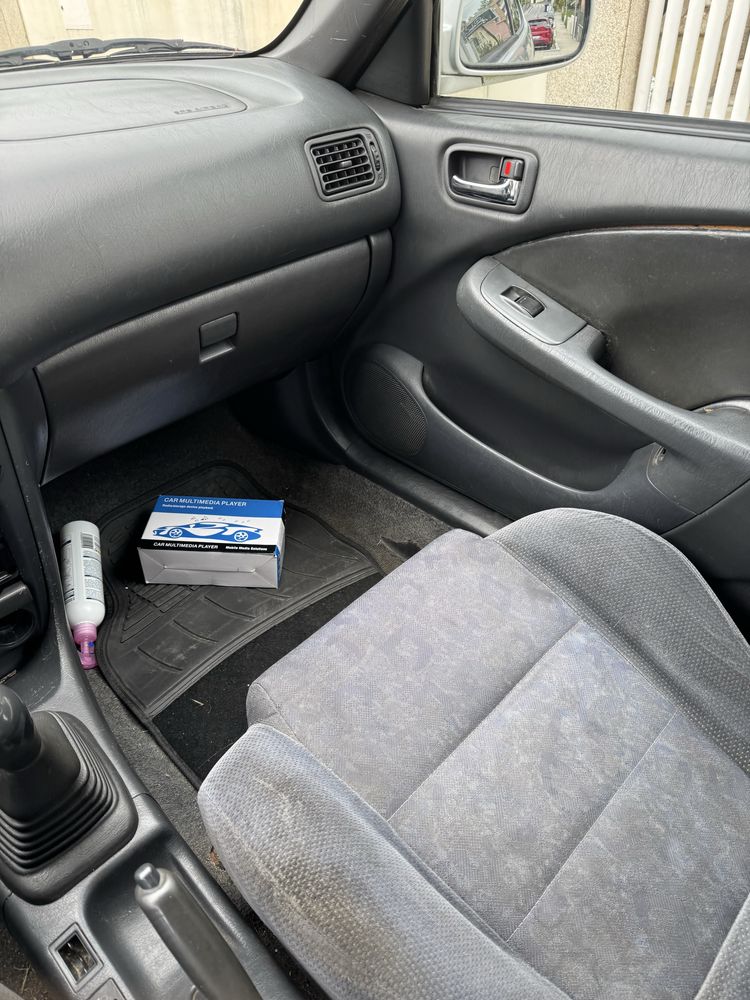 Toyota corolla em bom estado  motivo de venda carro sem uso
