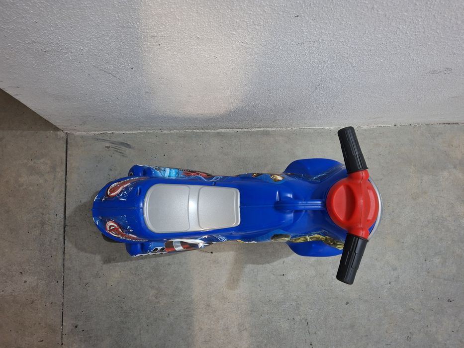 Mota criança super-heróis